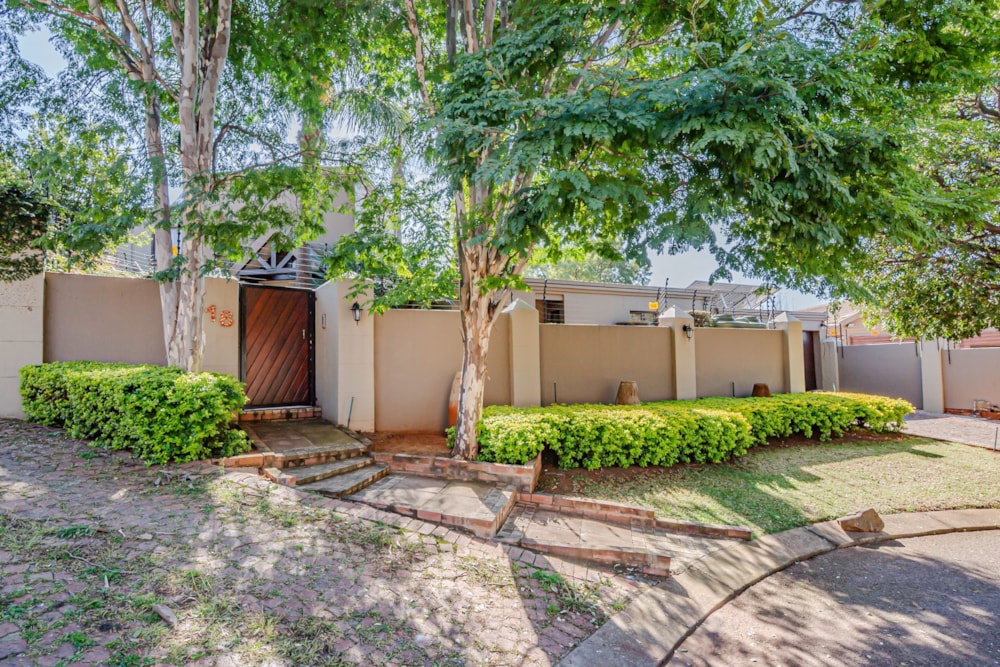 House sold in Moreleta Park - PT1700728 House sold in Moreleta Park - PT1700728