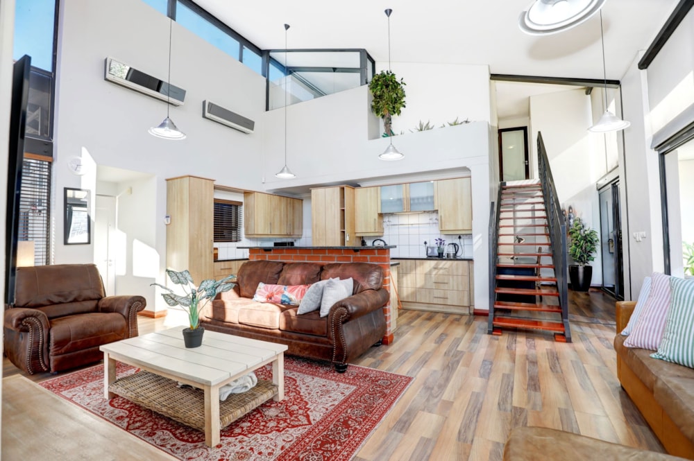 Penthouse apartment for sale in Tygervalley Waterfront - DBV1700532