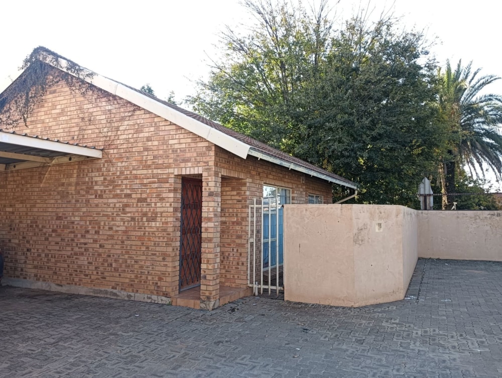 Townhouse for sale in Brandfort - 1BX1699938 Townhouse for sale in Brandfort - 1BX1699938