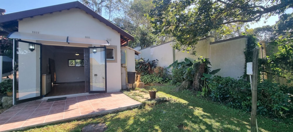 Garden cottage let in Kloof - 1KF1687100