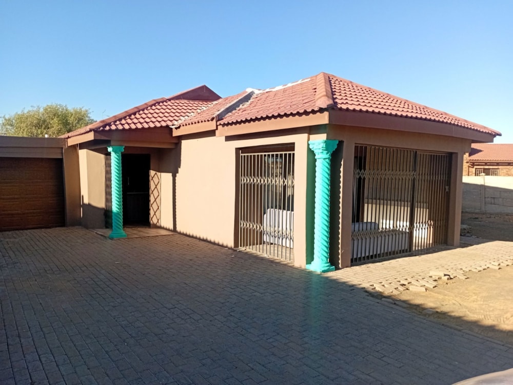 House for sale in Lourierpark - 1BX1730362 House for sale in Lourierpark - 1BX1730362