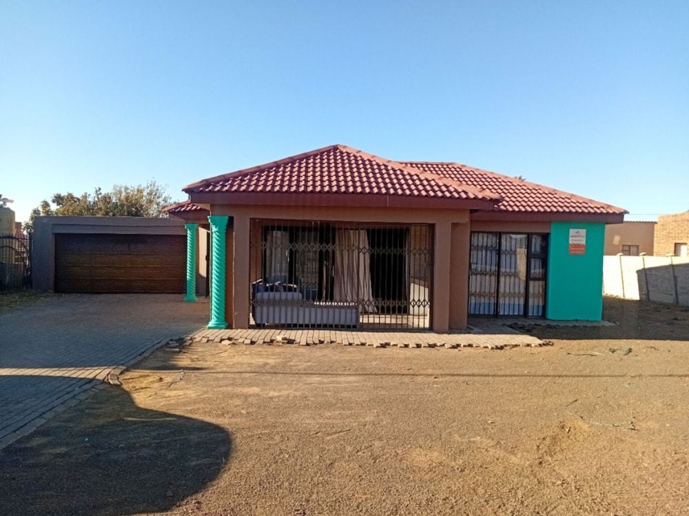 House for sale in Lourierpark - 1BX1730362 House for sale in Lourierpark - 1BX1730362