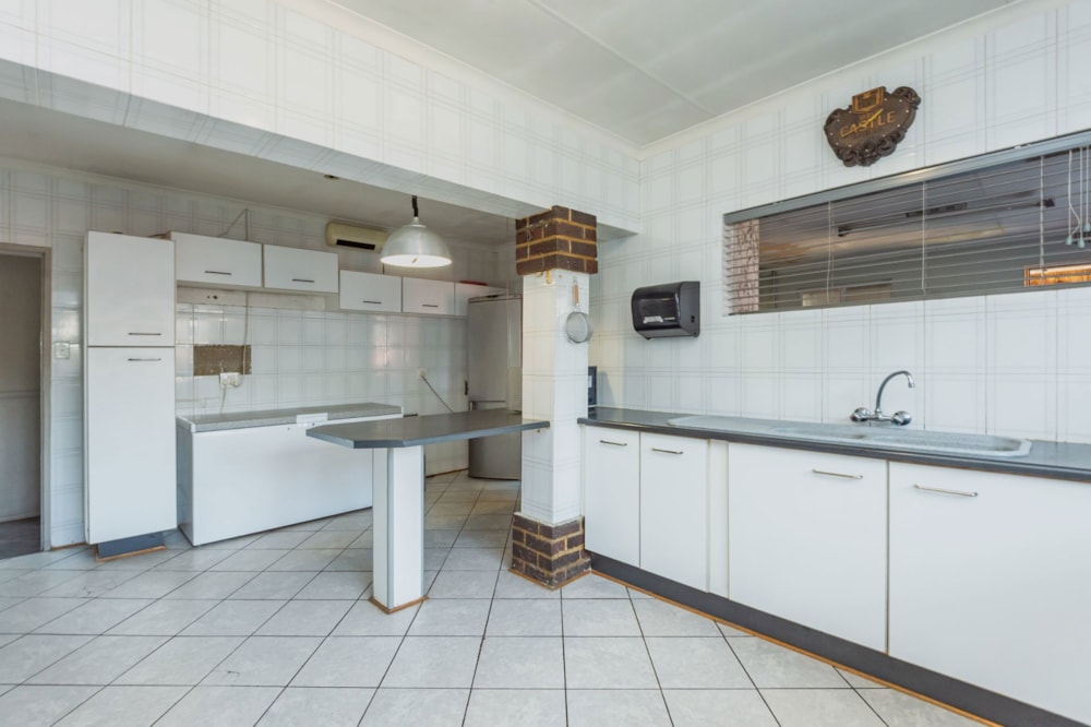 House for sale in Brackendowns - 1GV1700470