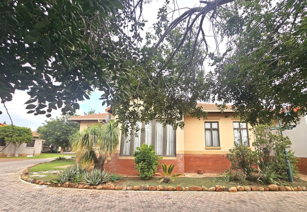 Security estate home sold in Xanadu - 1HR1698241 Security estate home sold in Xanadu - 1HR1698241