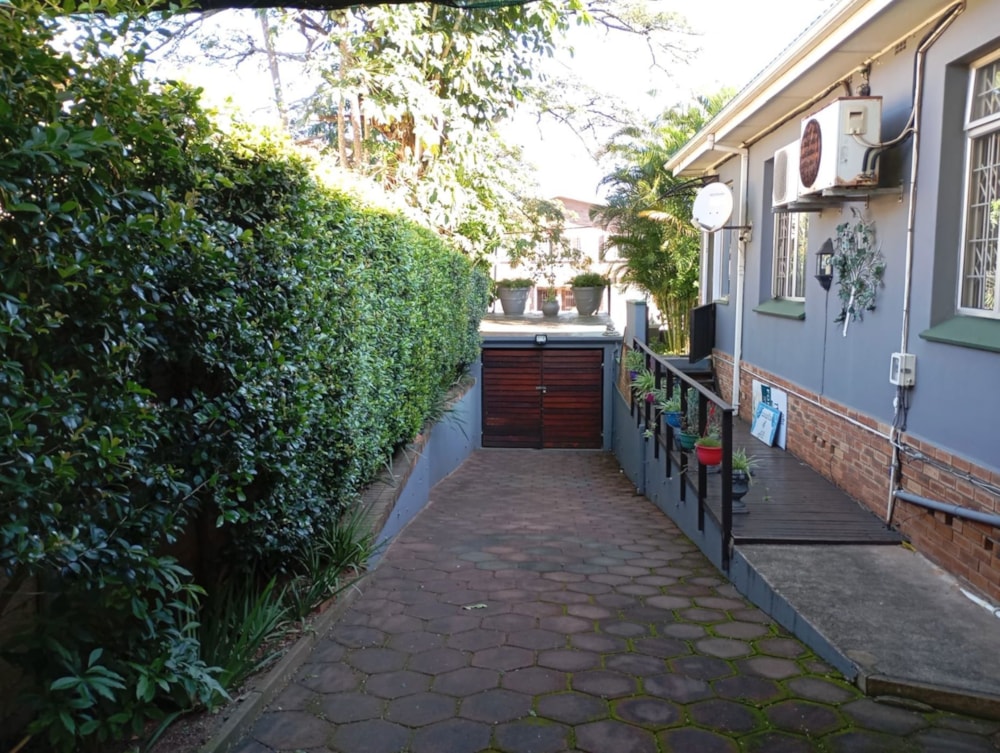 House for sale in Glenwood, Durban - 1DA1700738 House for sale in Glenwood, Durban - 1DA1700738