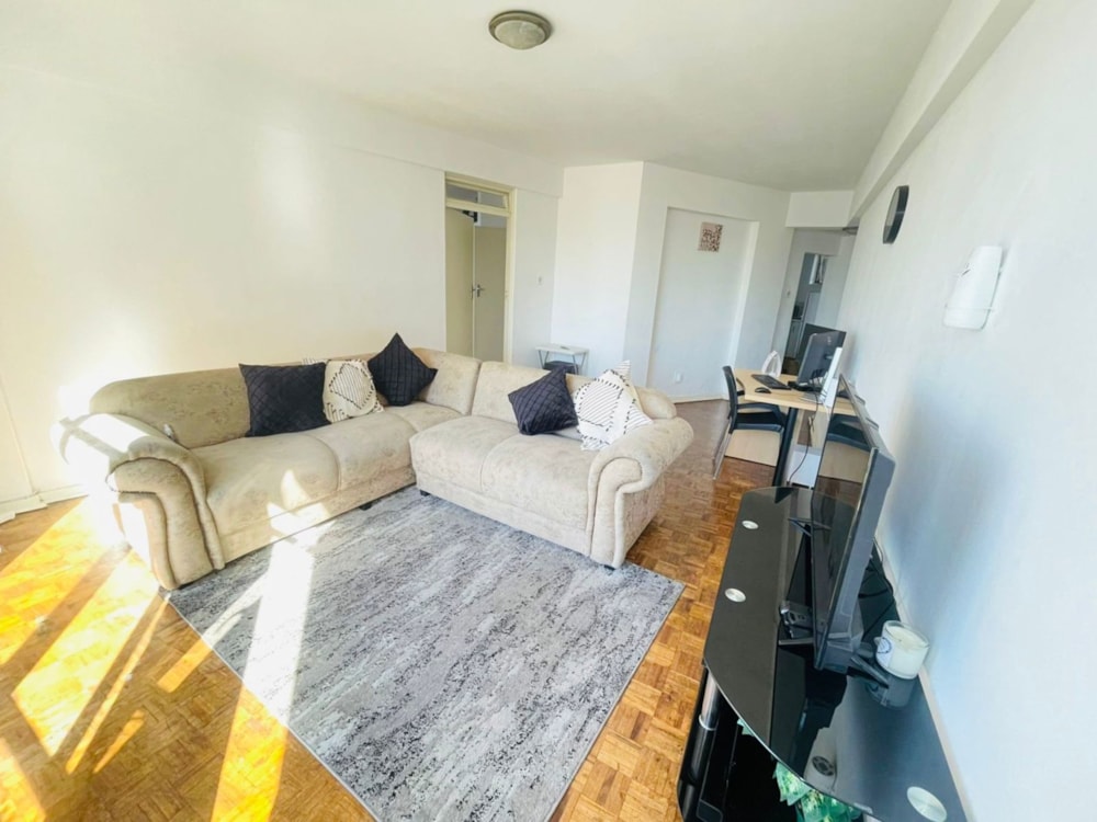 Apartment for sale in Durban Central - 1DA1702715 Apartment for sale in Durban Central - 1DA1702715