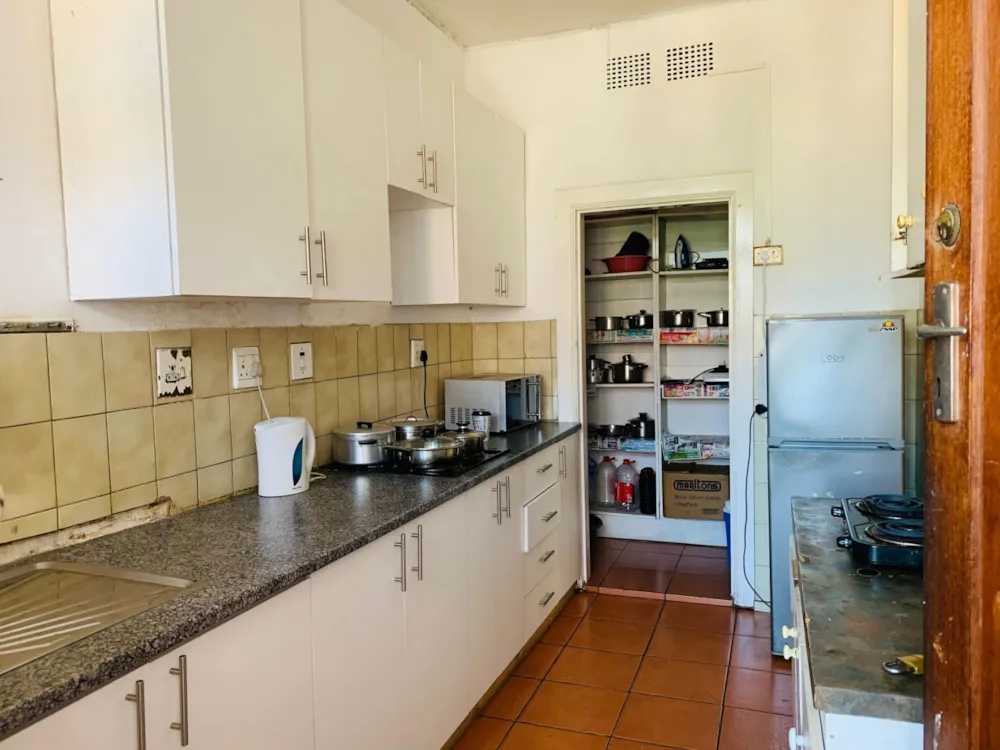 Apartment sold in Bulwer, Durban - 1DA1702523 Apartment sold in Bulwer, Durban - 1DA1702523
