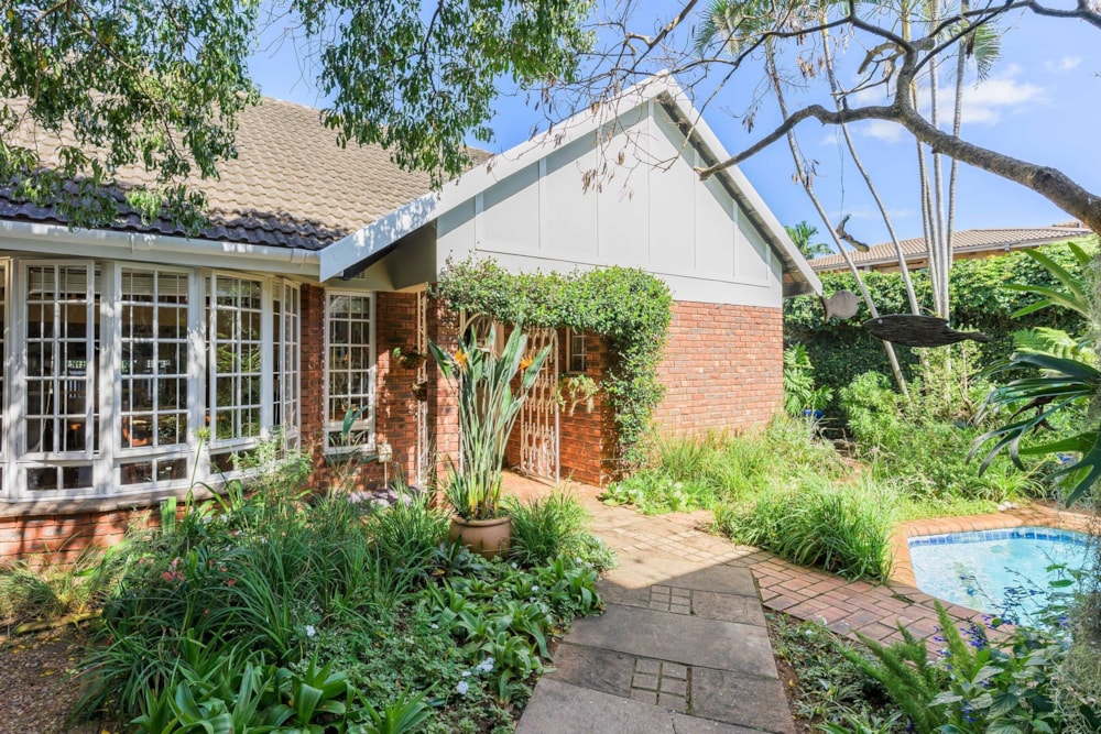 Townhouse for sale in Morningside, Durban - 1DA1701819 Townhouse for sale in Morningside, Durban - 1DA1701819