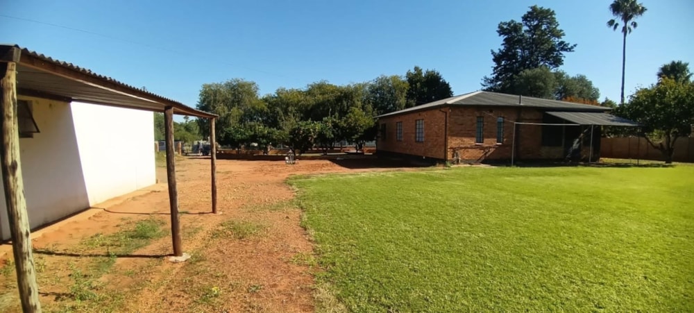 House for sale in Warrenton - 1KJ1565877 House for sale in Warrenton - 1KJ1565877