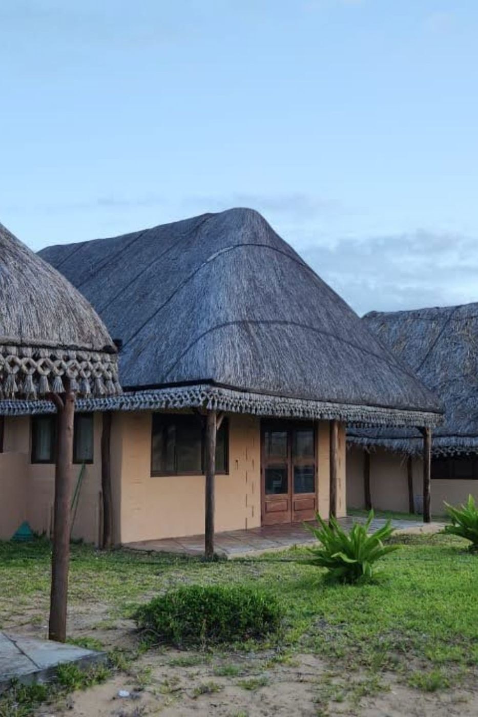 Beach bungalow for sale in Inharrime, Mozambique - 3MQ1689120