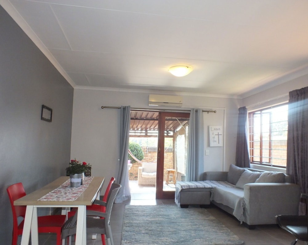 Security estate home for sale in The Reeds - CN1637846 Security estate home for sale in The Reeds - CN1637846