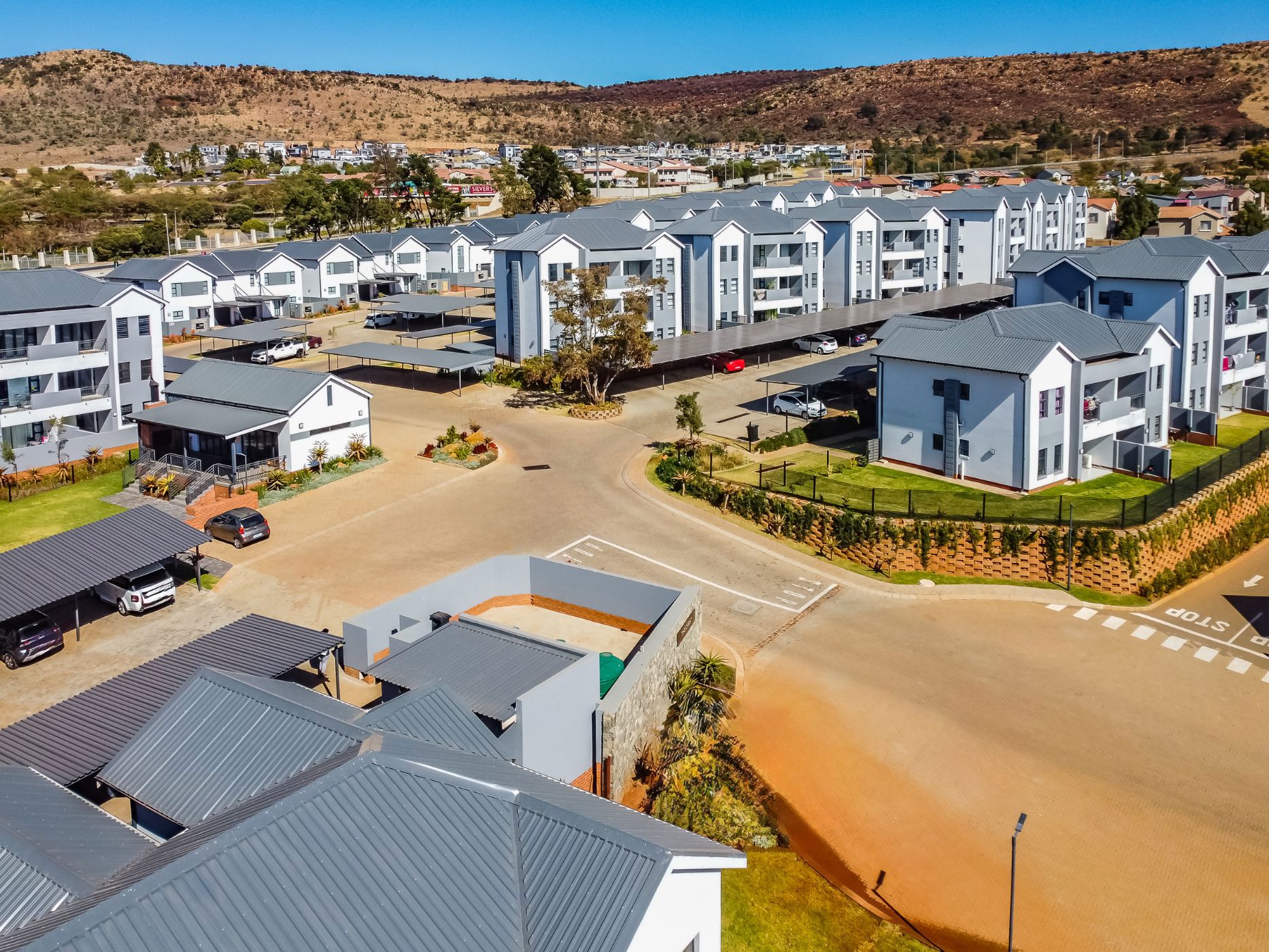 Townhouse sold in Pinehaven - 1KR1693083