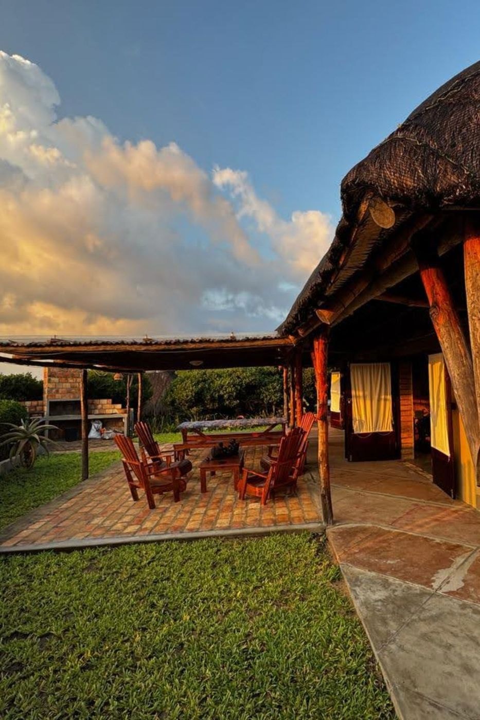 Beachfront villa for sale in Inharrime, Mozambique - 3MQ1599331