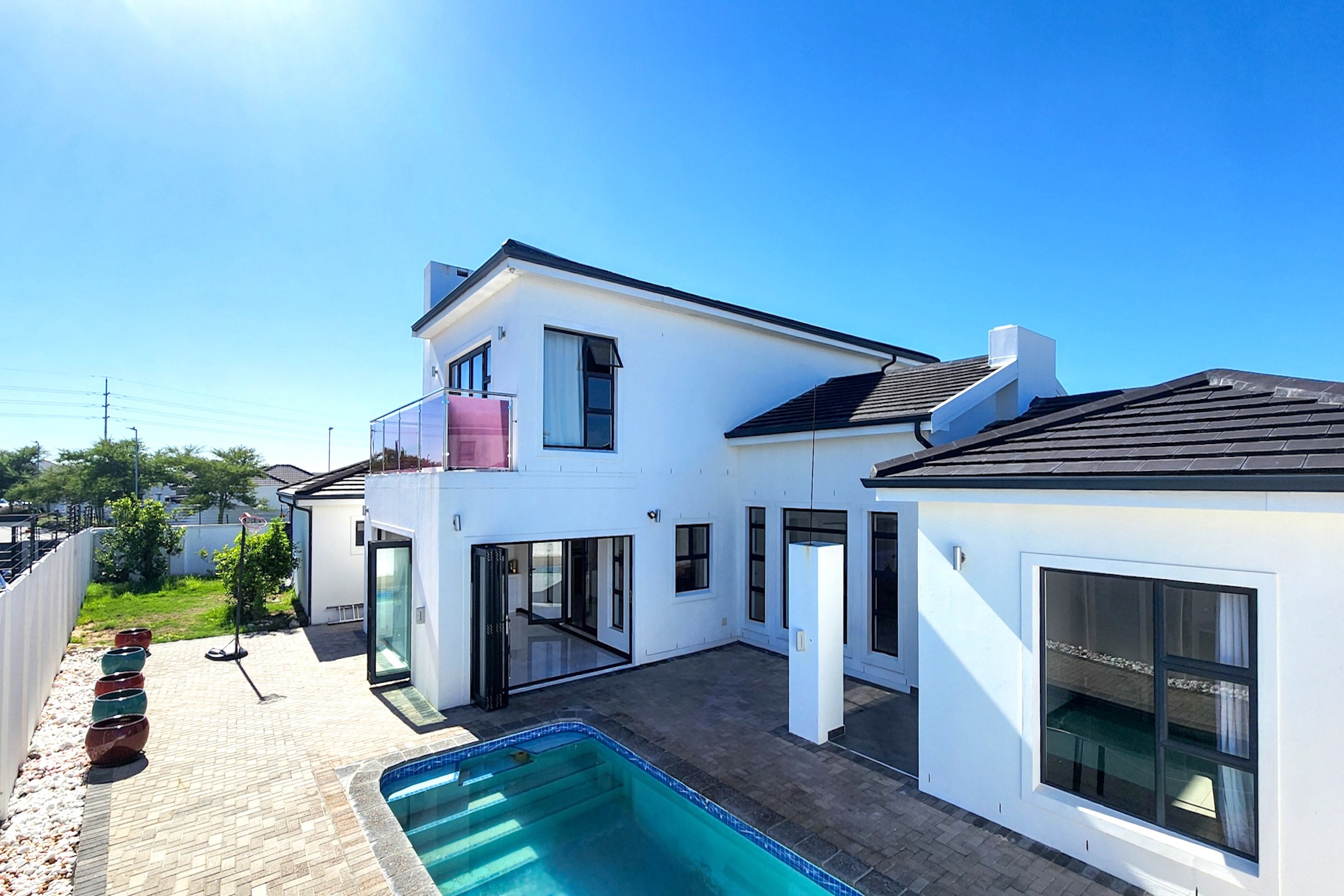 Double-storey house for sale in Parklands North - 1TV1754084