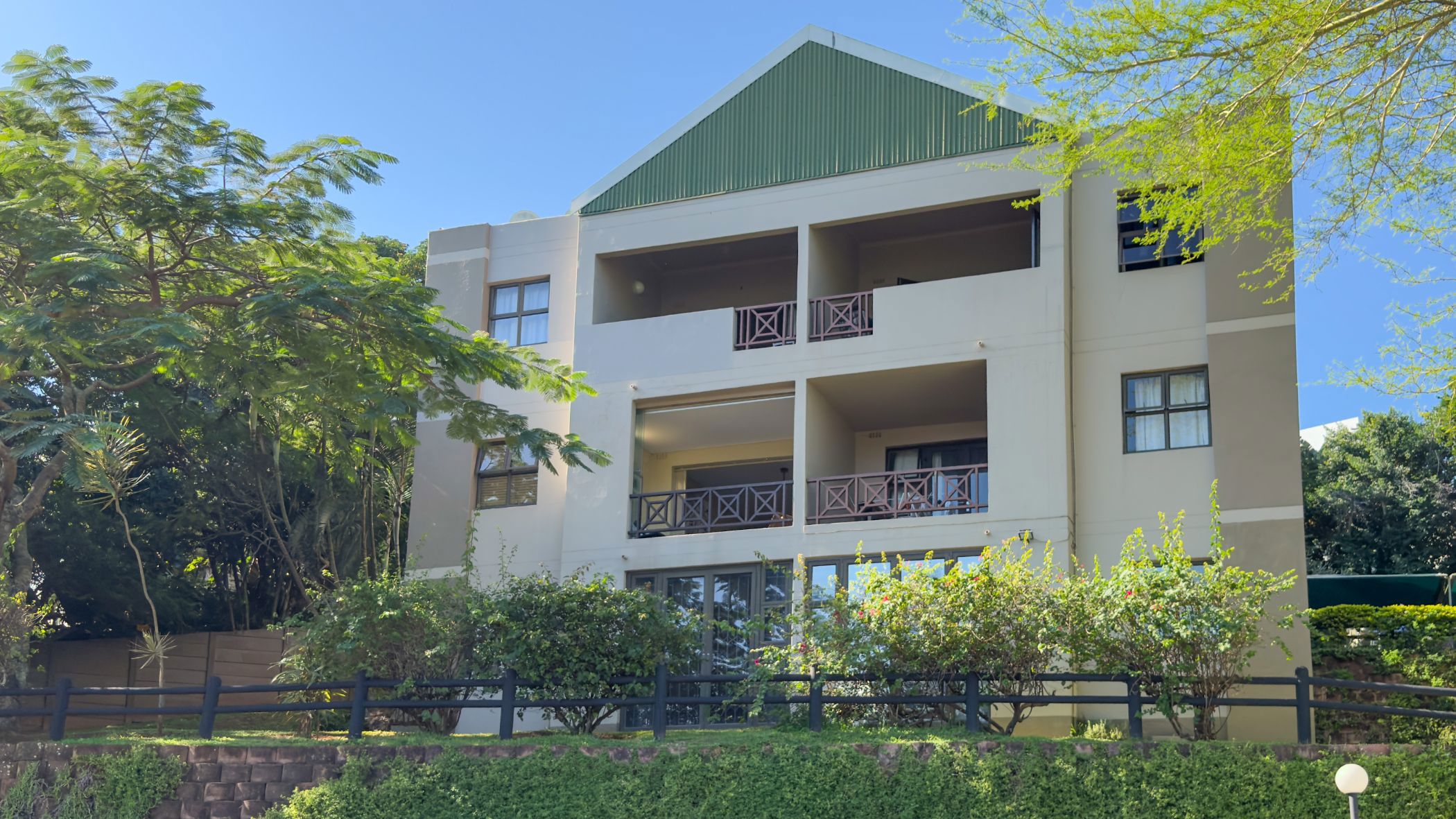 Apartment for sale in Willard Beach - 1BD1702309