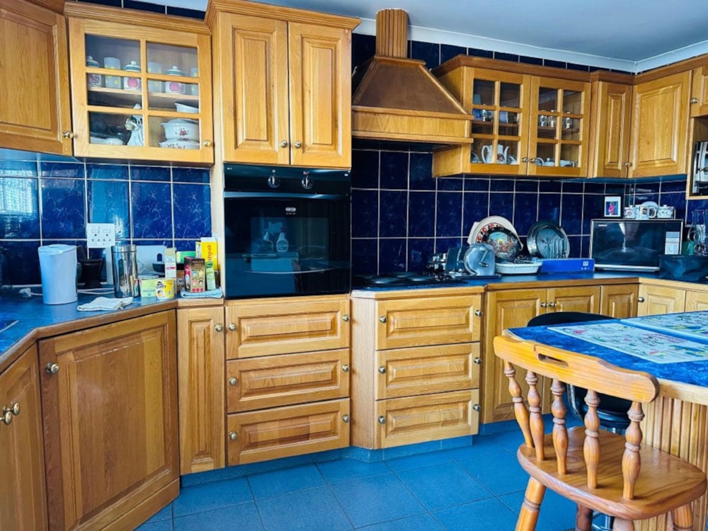 House for sale in Brackenham - 1RY1699477