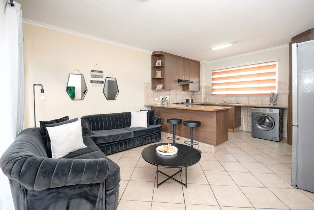 Apartment sold in Florida Glen - RAN1701188 Apartment sold in Florida Glen - RAN1701188