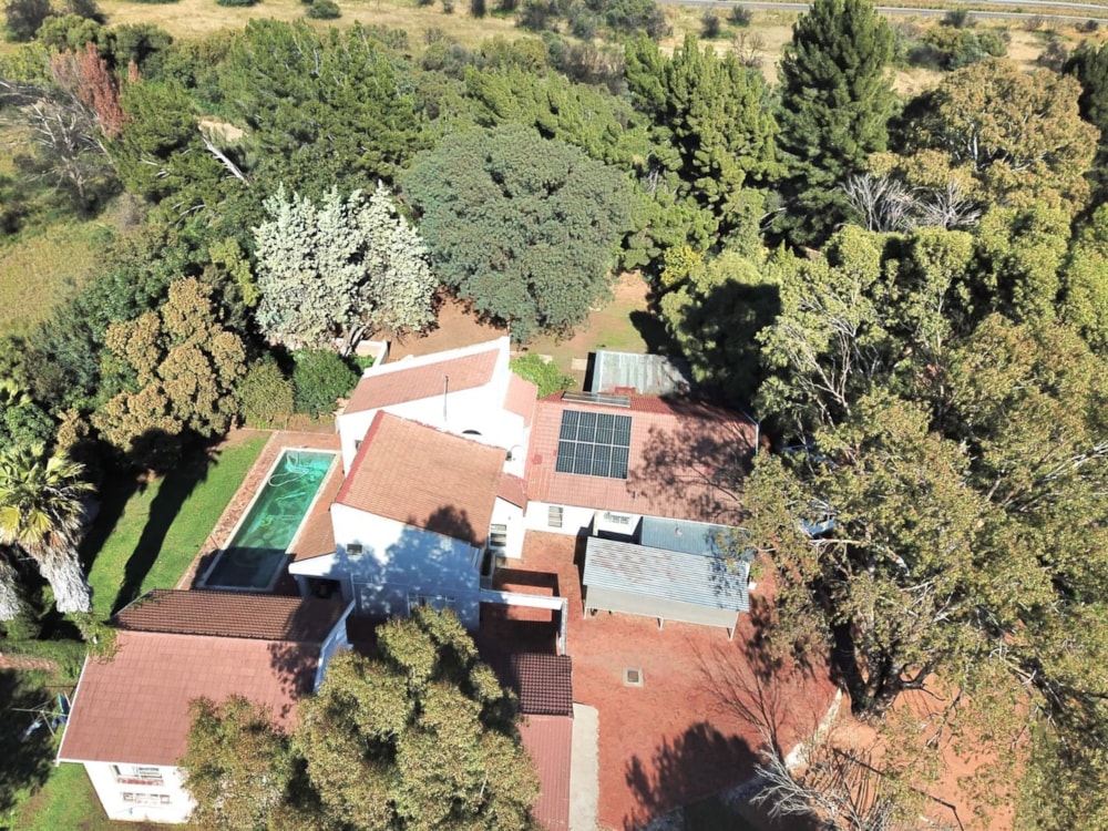 Smallholding for sale in Spitskop - 1BX1699777 Smallholding for sale in Spitskop - 1BX1699777