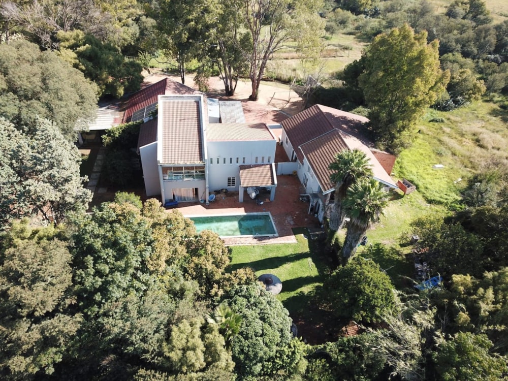 Smallholding for sale in Spitskop - 1BX1699777 Smallholding for sale in Spitskop - 1BX1699777