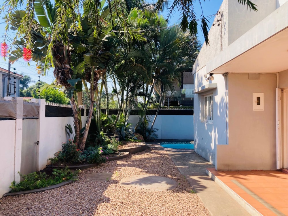 House to rent in Matola, Mozambique - 3MQ1702577 House to rent in Matola, Mozambique - 3MQ1702577