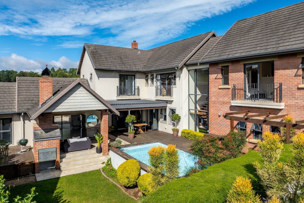 House for sale in Cotswold Downs Estate - 1KF1635533 House for sale in Cotswold Downs Estate - 1KF1635533