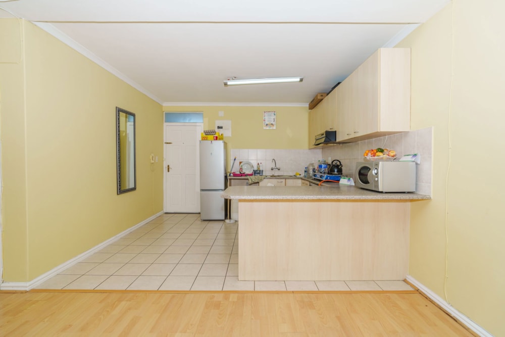 Apartment for sale in Wynberg, Cape Town - KW1700241