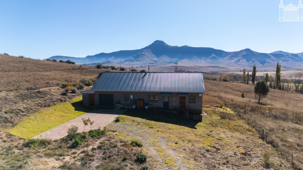 House for sale in Clarens - 1CS1703367