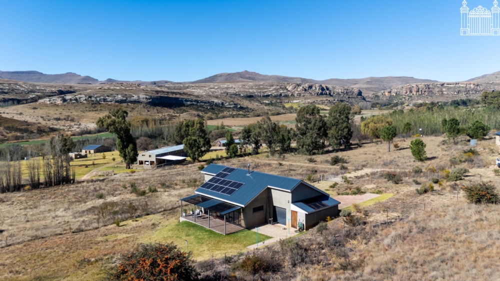 House for sale in Clarens - 1CS1703367