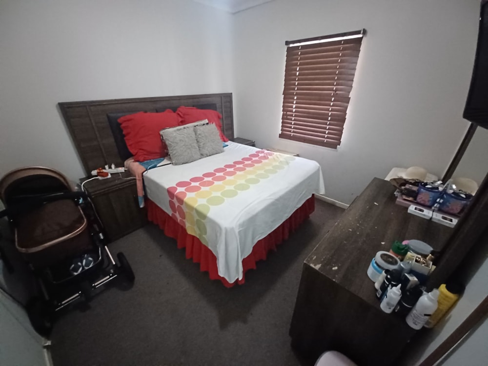 House for sale in Mitchells Plain - 1MN1700245