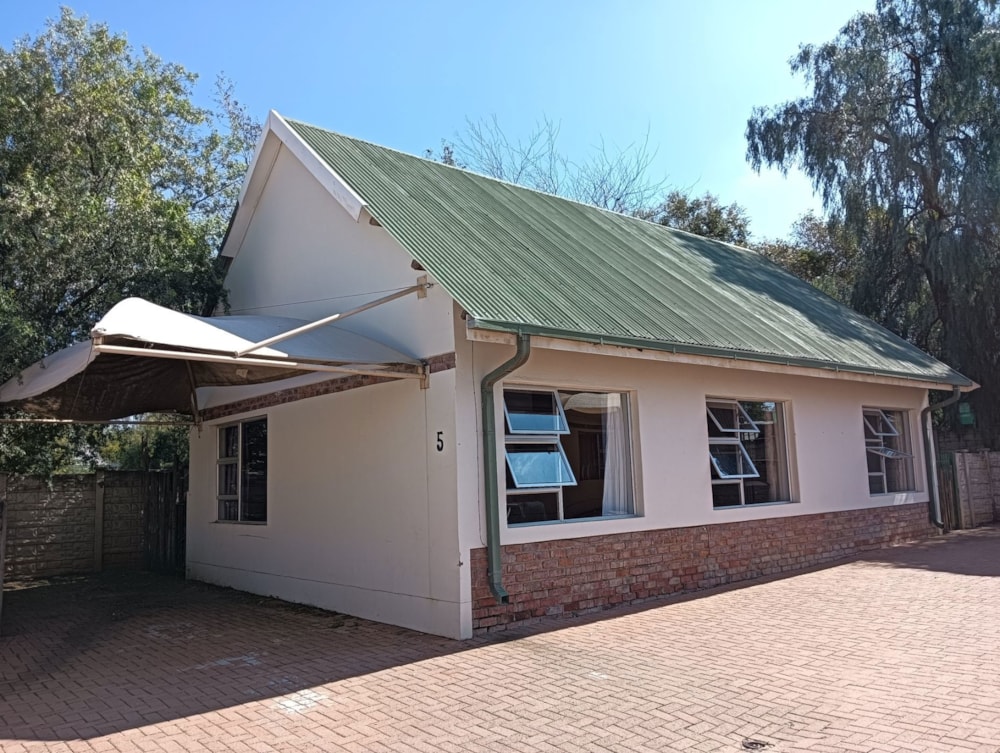 Townhouse for sale in Brandfort - 1BX1699745 Townhouse for sale in Brandfort - 1BX1699745