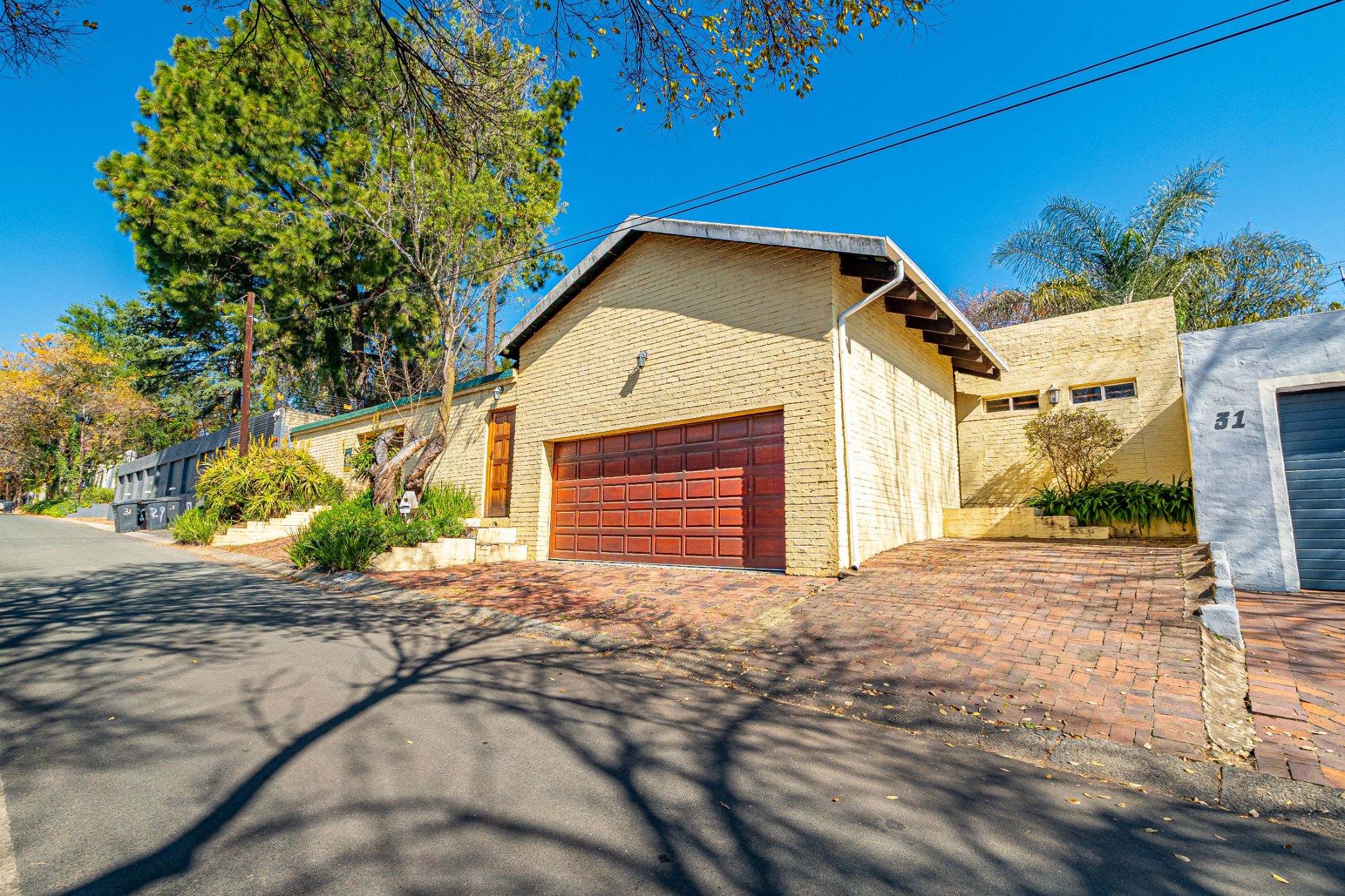 House for sale in Bordeaux  - GRE1702598