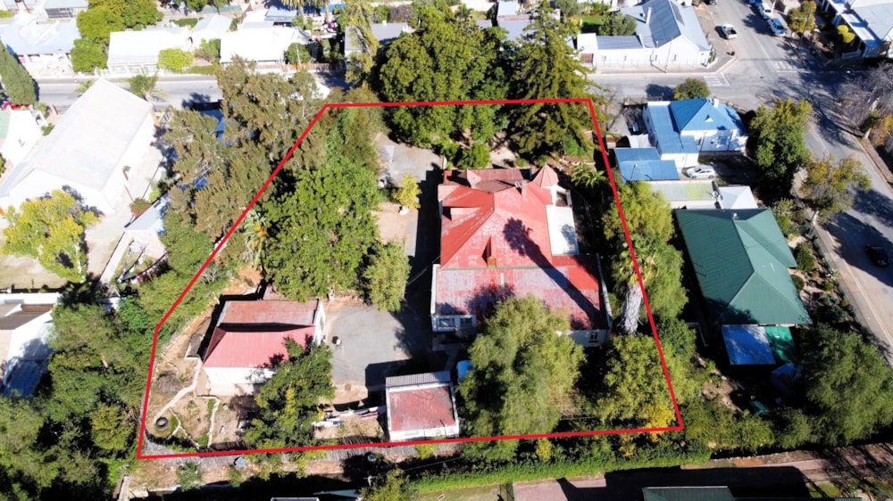 House for sale in Oudtshoorn North - 1OU1701320