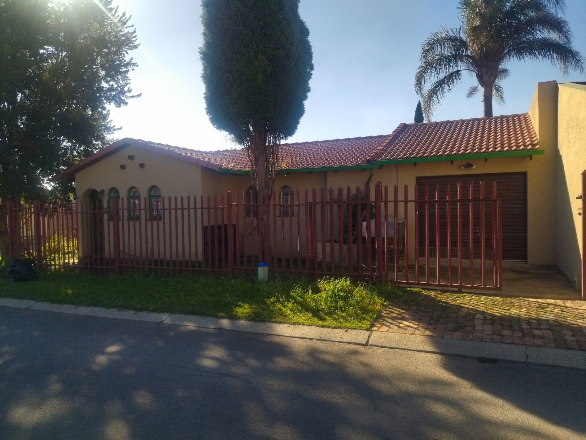 House for sale in Huntingdon - 1BJ1700367