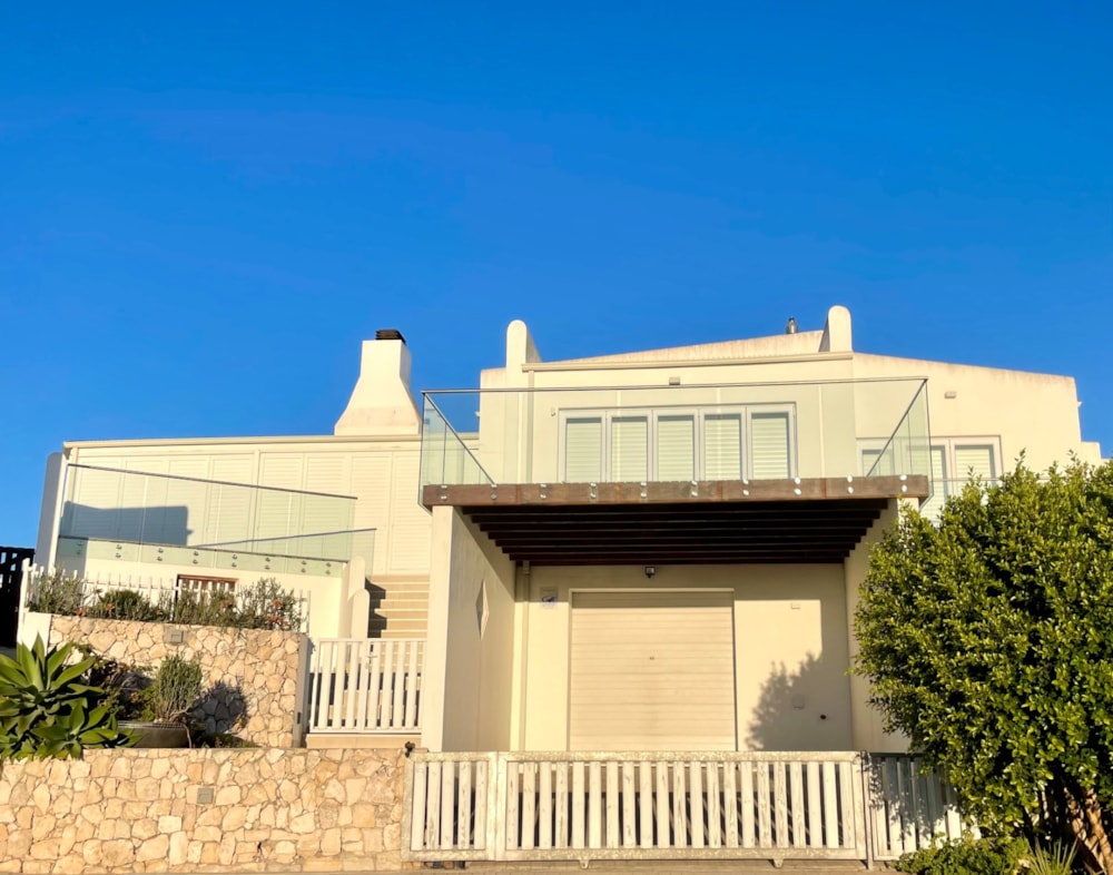 House sold in Bekbaai - LA1675673