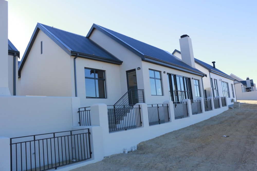 House let in Mount Royal Golf & Country Estate - 1SJ1699381 House let in Mount Royal Golf & Country Estate - 1SJ1699381