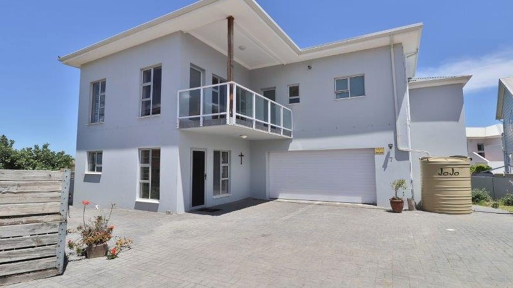 House for sale in Stilbaai East - 1SR1700862 House for sale in Stilbaai East - 1SR1700862