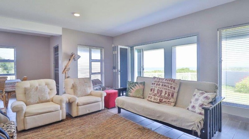 House for sale in Stilbaai East - 1SR1700862 House for sale in Stilbaai East - 1SR1700862