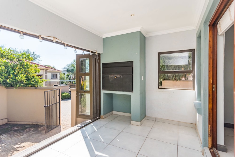 Townhouse sold in Homes Haven - 1KR1700775 Townhouse sold in Homes Haven - 1KR1700775