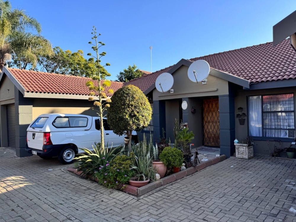 Townhouse for sale in Polokwane Central - 1PS1689141 Townhouse for sale in Polokwane Central - 1PS1689141
