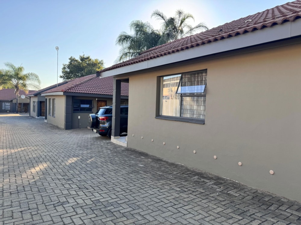 Townhouse for sale in Polokwane Central - 1PS1689141 Townhouse for sale in Polokwane Central - 1PS1689141