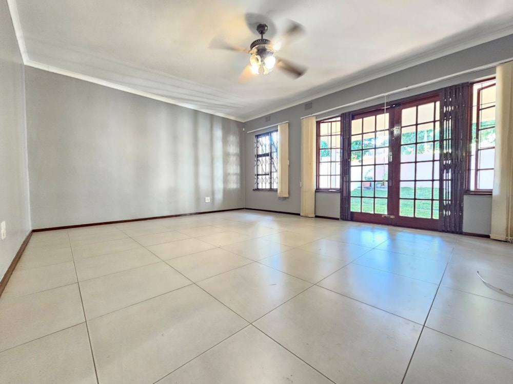 Townhouse for sale in Empangeni - 1RY1701238
