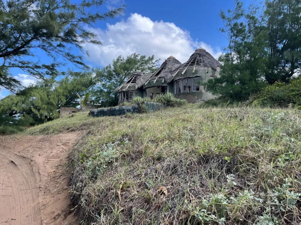 House for sale in Tofo, Mozambique - 3MQ1699275 House for sale in Tofo, Mozambique - 3MQ1699275