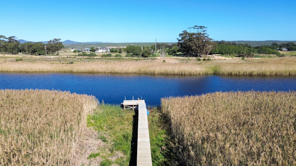 Fynbos farm for sale in Hermanus Rural - HF1699799 Fynbos farm for sale in Hermanus Rural - HF1699799