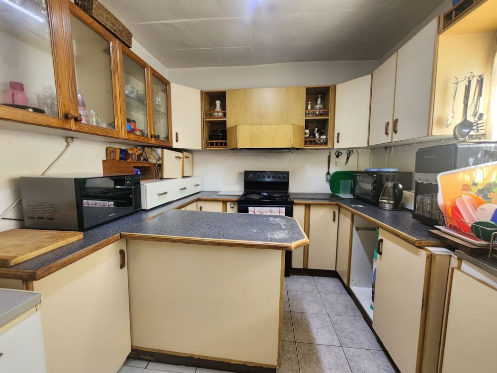 House for sale in Bombay Heights - 1PM1700609