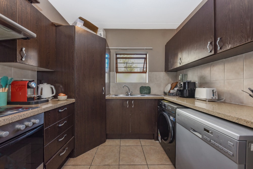 Apartment for sale in Douglasdale - FW1696988 Apartment for sale in Douglasdale - FW1696988