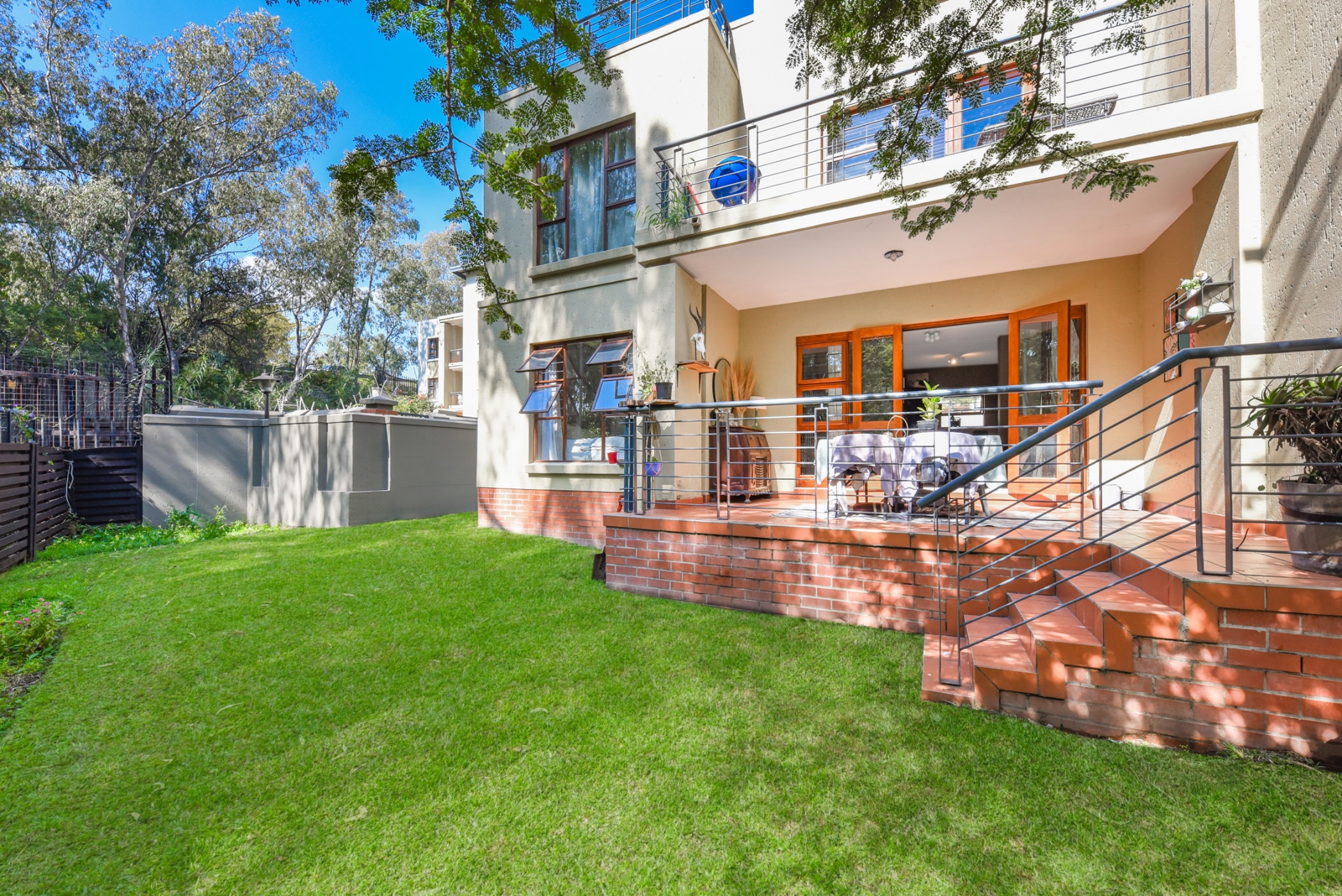 Apartment for sale in Douglasdale - FW1696988