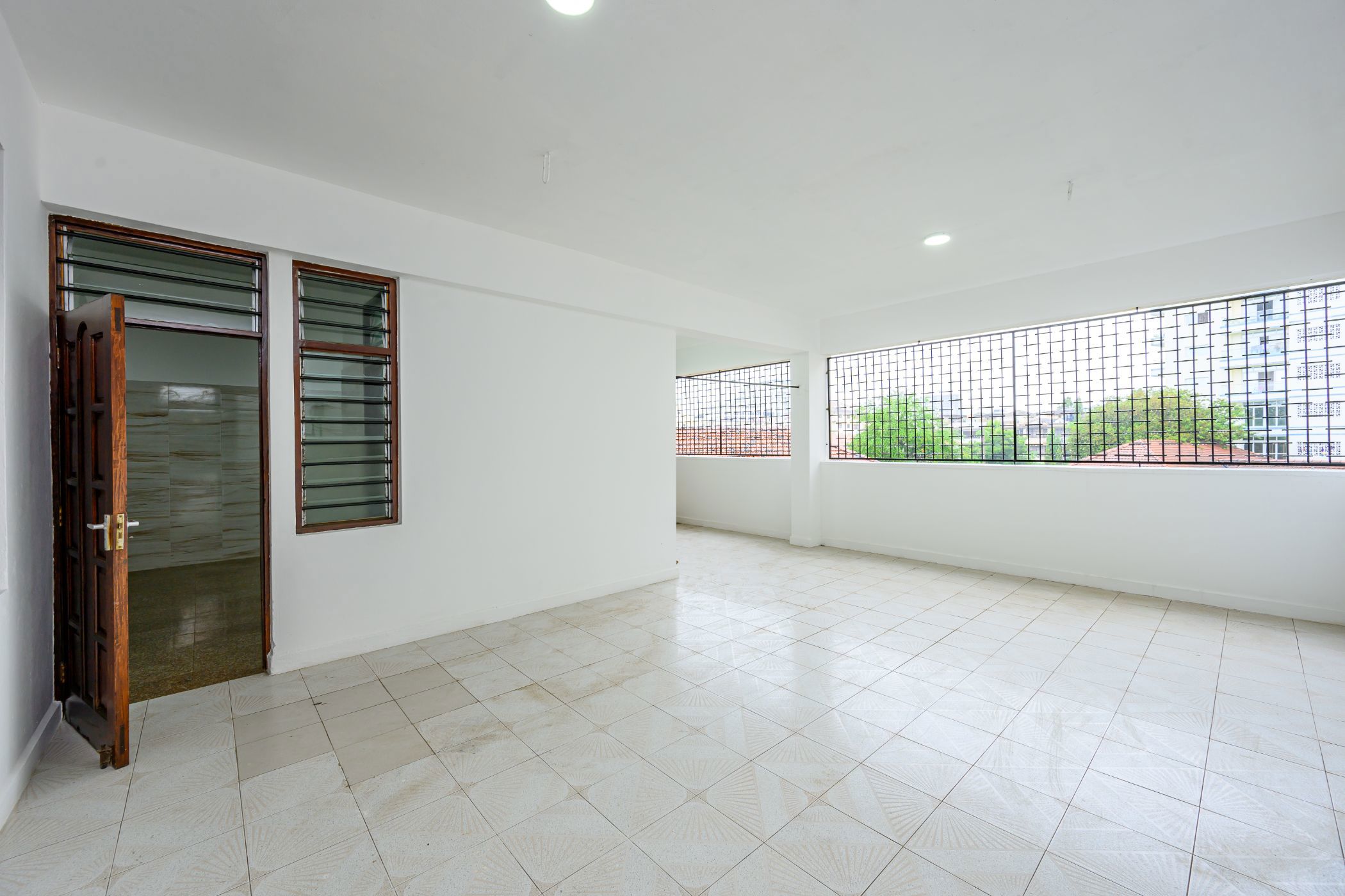 Apartment let in Kizingo, Kenya - 3KE1696177