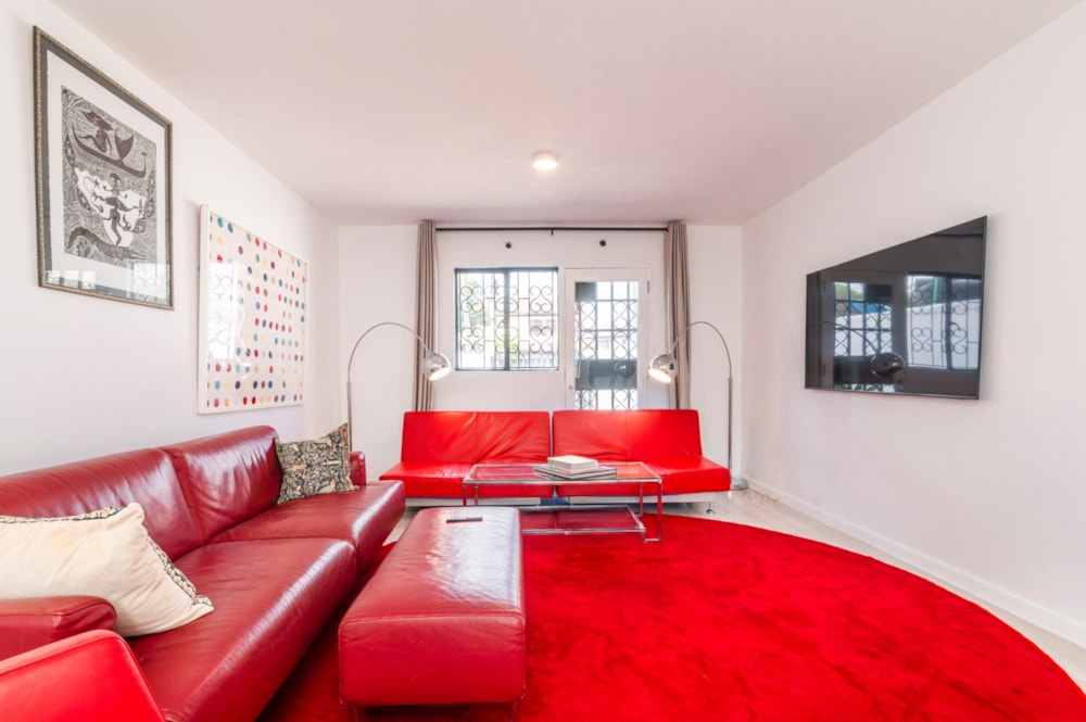 Townhouse for sale in Ngumo Estate , Kenya - 3KE1698428