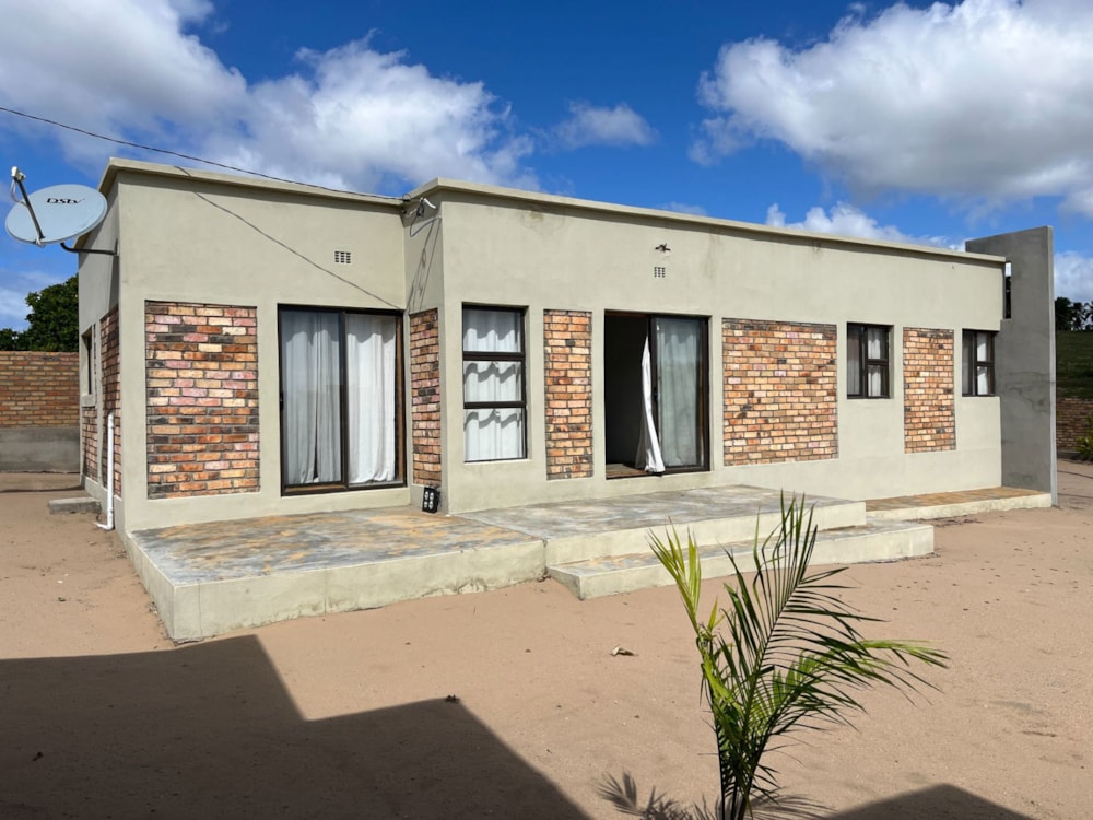 House for sale in Inhambane, Inhambane, Mozambique - 3MQ1696058