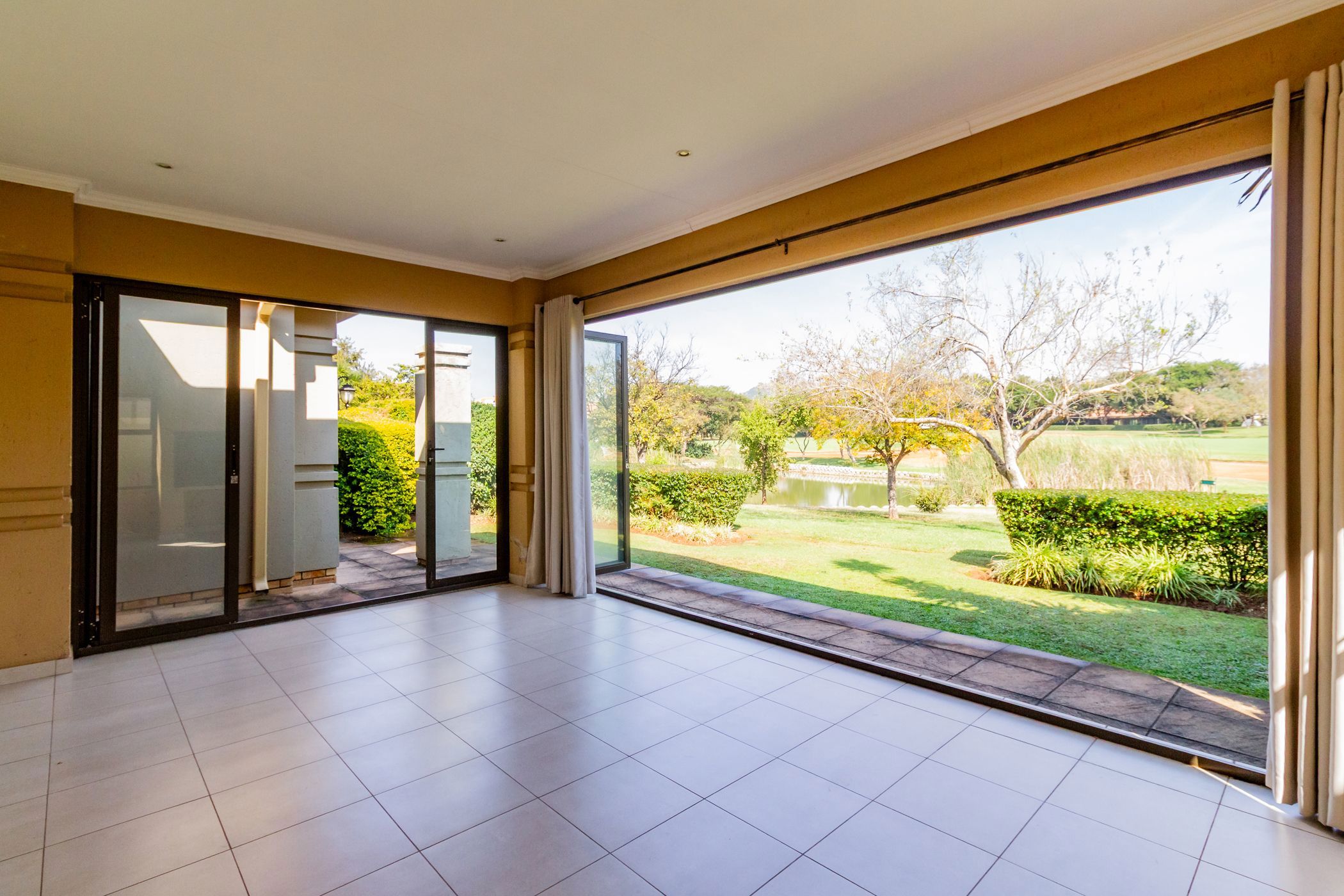 House for sale in Pecanwood - 1HR1697813